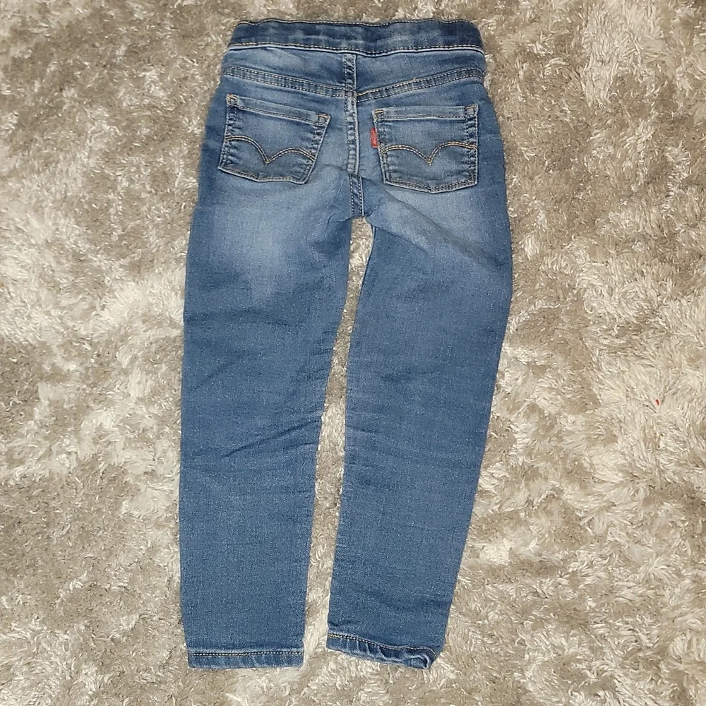 Jeans - Picture 3 of 3